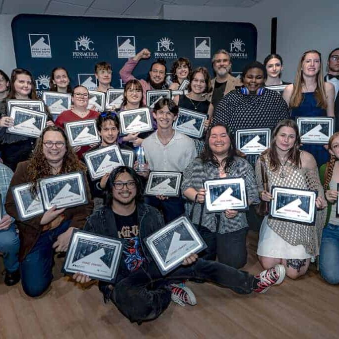 Decorative image of the Student Art Awards.